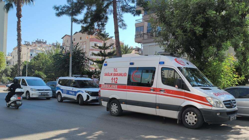 Anne ve kızı yataklarında ölü bulundu 7